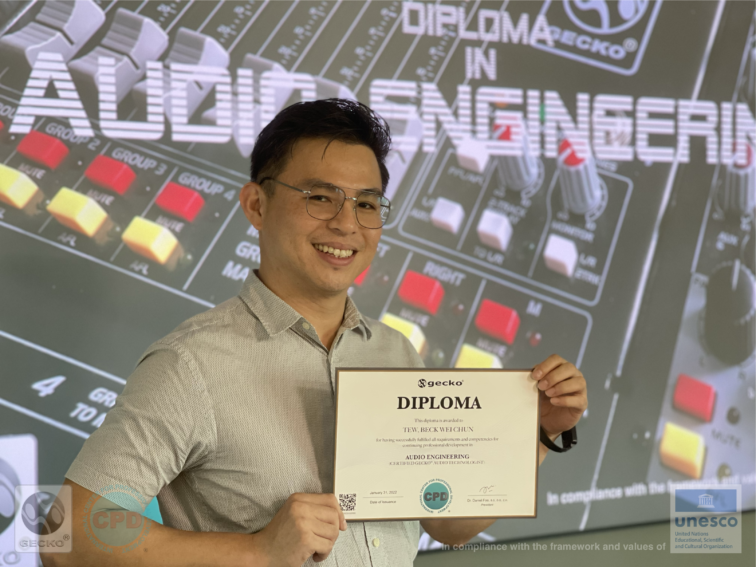Tew, Beck Wei Chun – Diploma-Receiving Photo 3